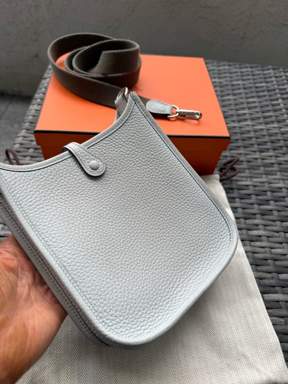 HERMÈS Mini Evelyne Amazone TPM 16 Bleu Pale & Gris Etain Full Set Receipt Copy - Picture 10 of 14
